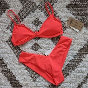 NWT Billabong Bikini